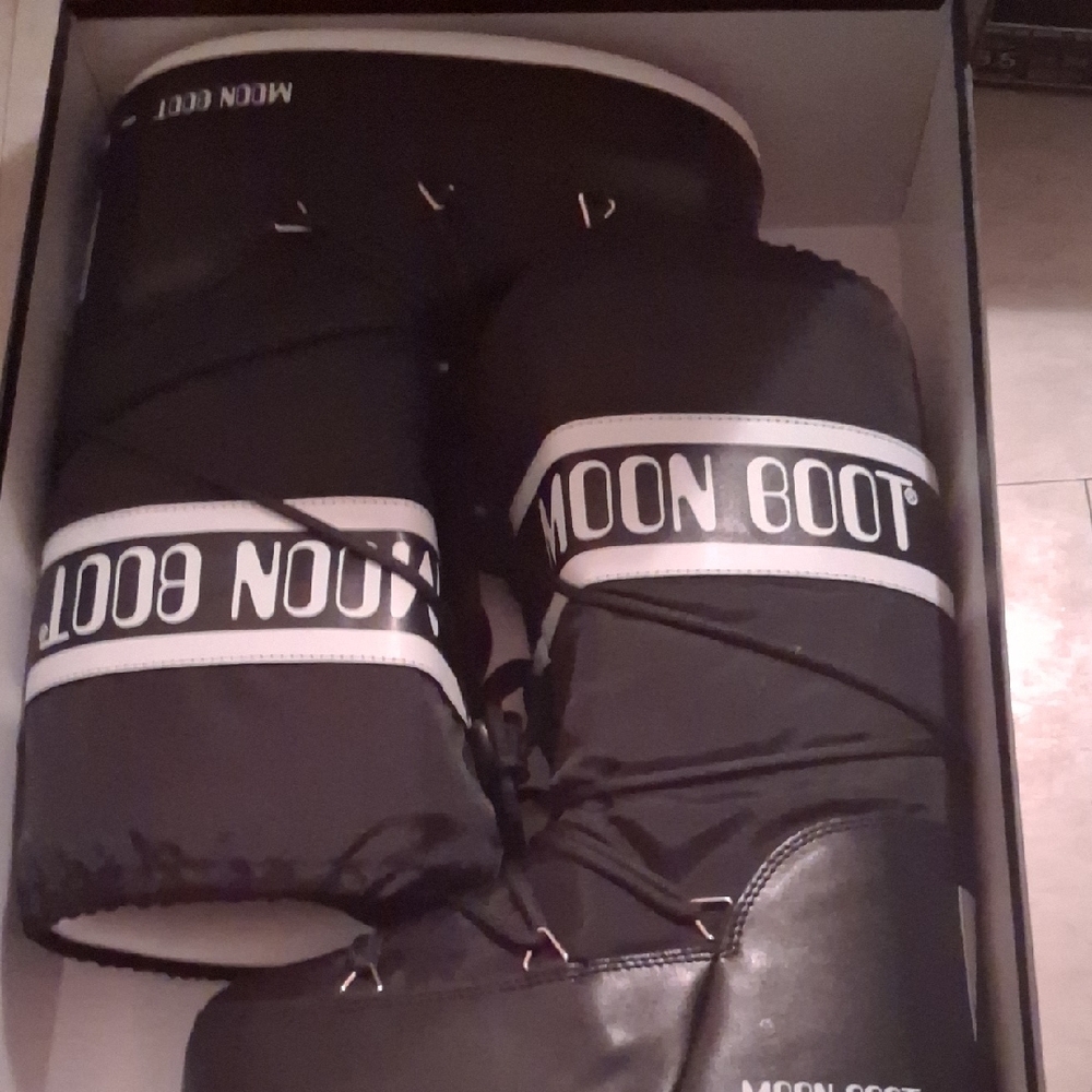 Moon Boot Charcoal Winter Footwear